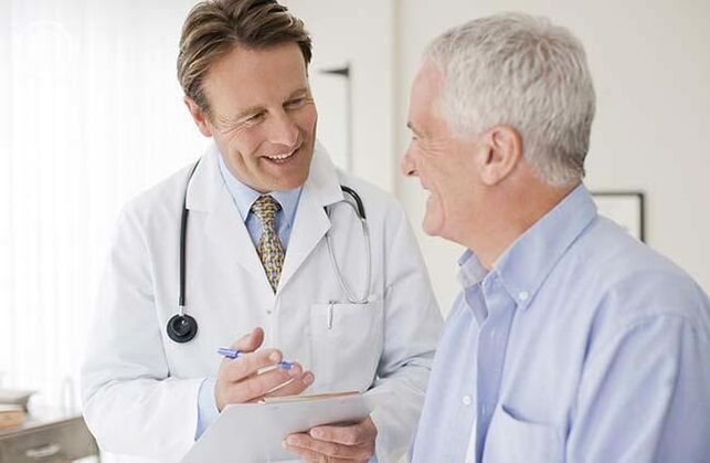 Het voorschrijven van medicamenteuze behandeling voor prostatitis is de taak van de uroloog